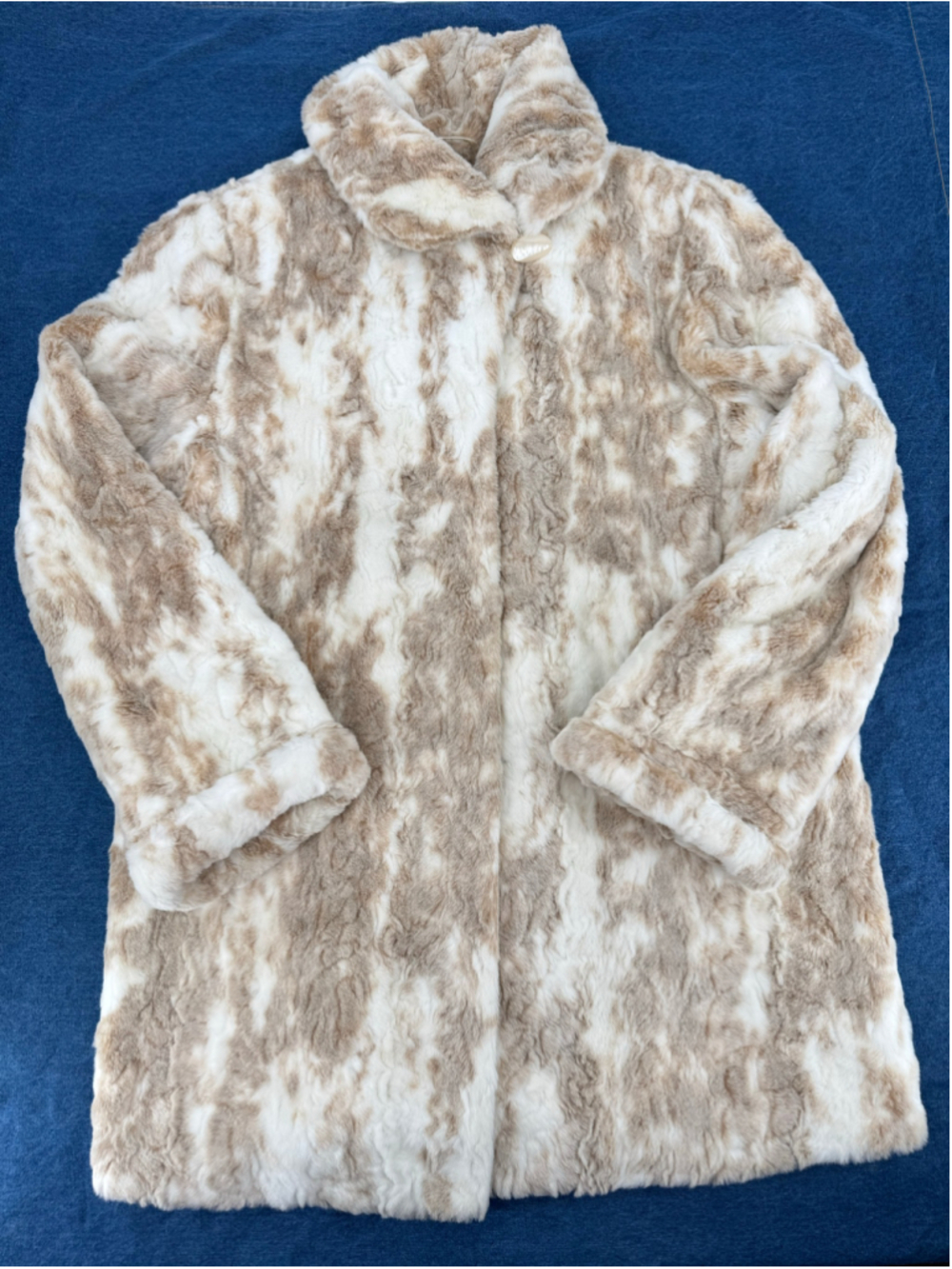 Vintage Pamela McCoy Tissavel Faux Fur Coat Ivory Tan Shawl Collar Mobwife Large